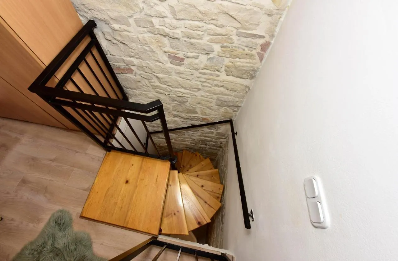 Studio Apartment Ginger Пореч 0*,  Хорватия
