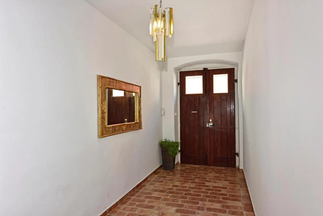 Studio Apartment Ginger Пореч 0*,